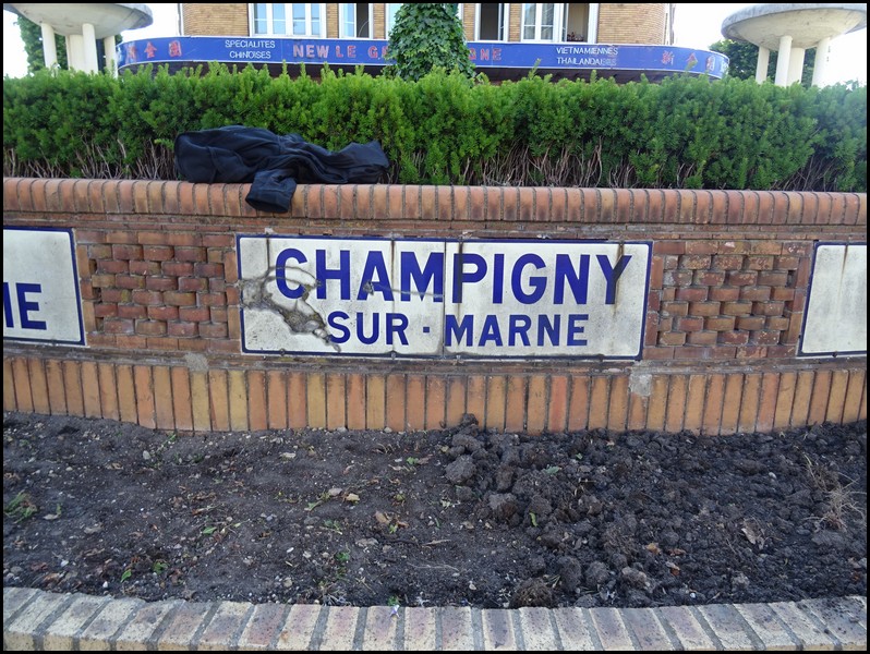Champigny-sur-Marne 94 - Jean-Michel Andry.jpg