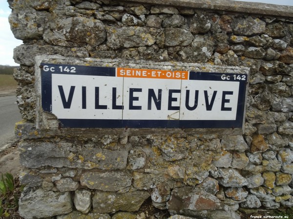 Villers-en-Arthies (Villeneuve) .jpg