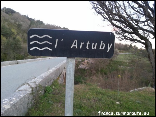 ARTUBY 83.jpg