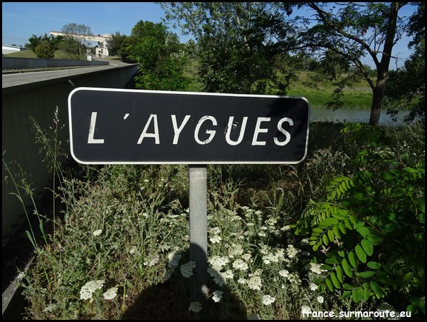 AYGUES 84.JPG