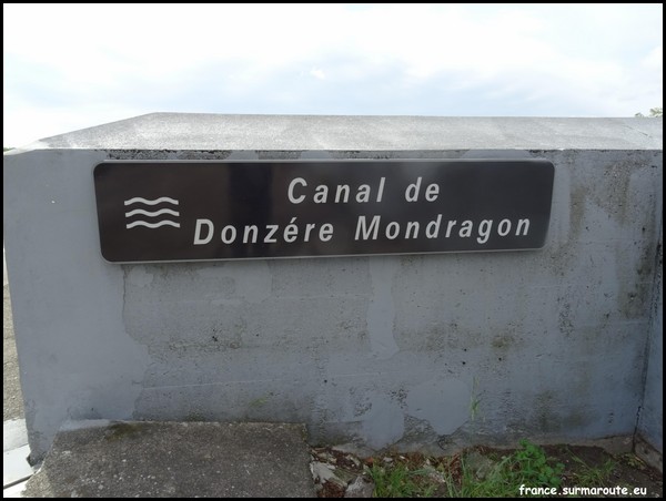 CANAL DONZERE-MONDRAGON 84.JPG