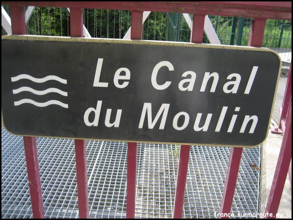 CANAL DU MOULIN 90.JPG