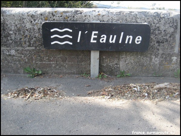 EAULNE 76.JPG