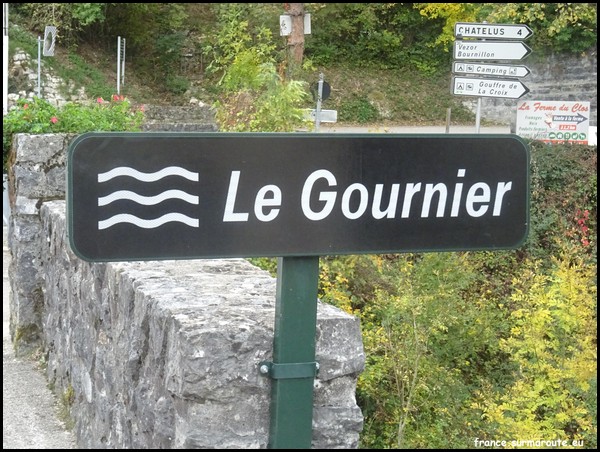 GOURNIER 38.JPG