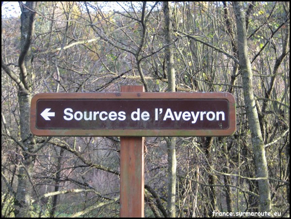 Source de l'AVEYRON 12.JPG